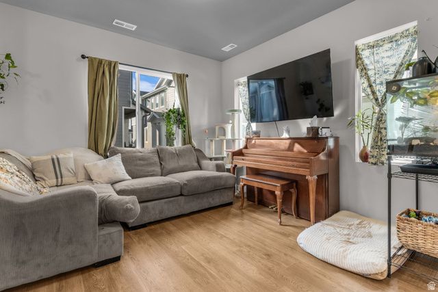 3327 W 3715 S, West Haven, UT 84401