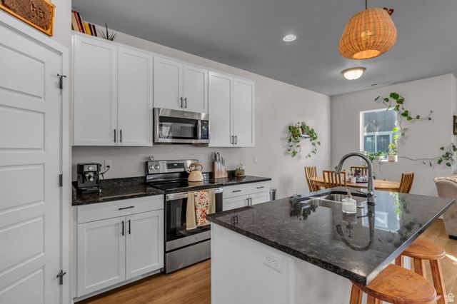 3327 W 3715 S, West Haven, UT 84401