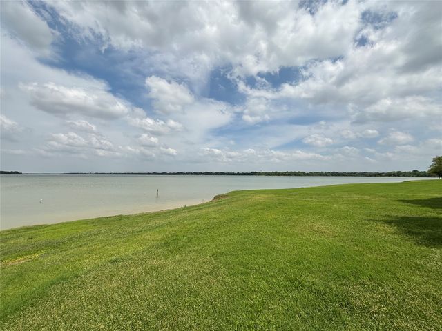 1116 Loneta Lane, Little Elm, TX 75068