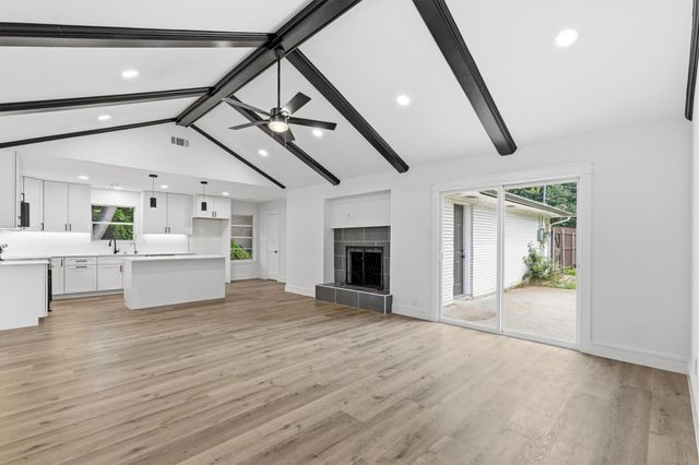 2203 Foxcroft Circle, Denton, TX 76209