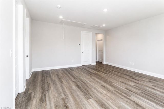 109 Honeycomb Court, Statesville, NC 28625