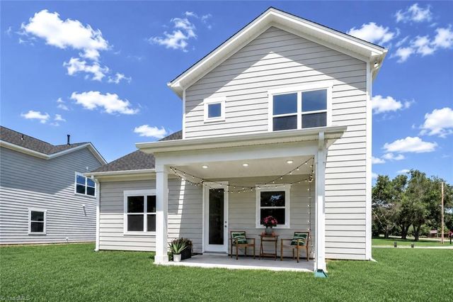 109 Honeycomb Court, Statesville, NC 28625