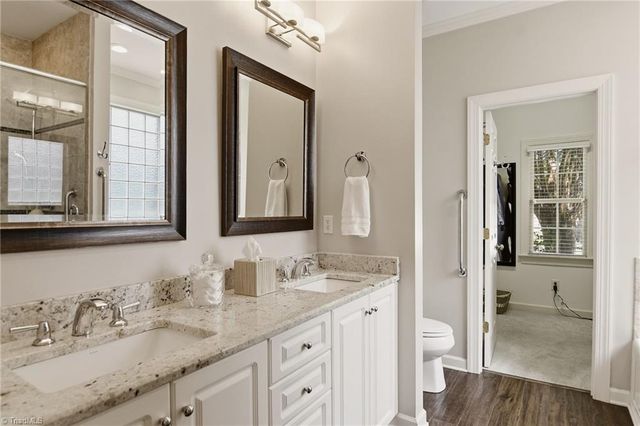 5018 Thornbury Ridge Road, Winston-salem, NC 27106