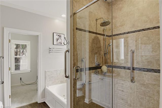 5018 Thornbury Ridge Road, Winston-salem, NC 27106