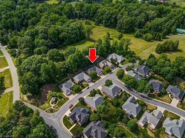 5018 Thornbury Ridge Road, Winston-salem, NC 27106