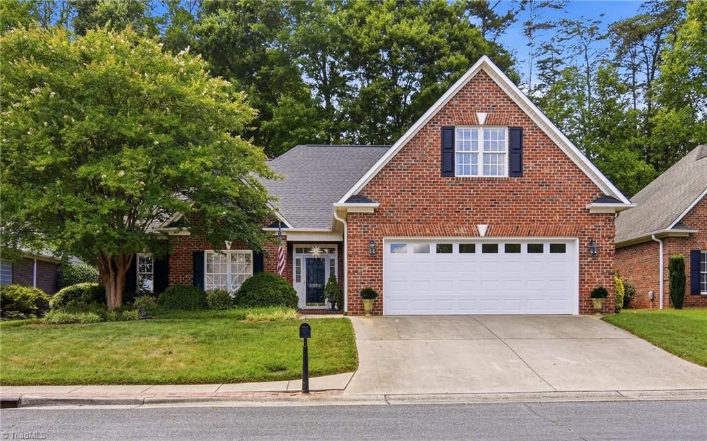 5018 Thornbury Ridge Road, Winston-salem, NC 27106