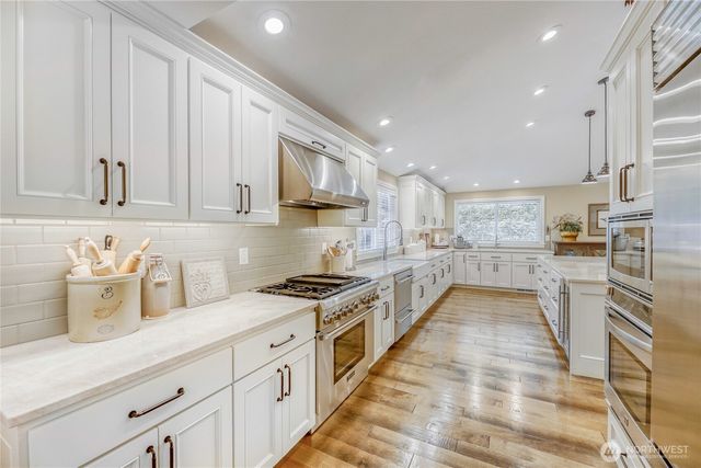 1924 142nd Street SE, Mill Creek, WA 98012