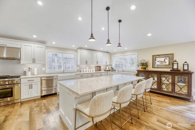 1924 142nd Street SE, Mill Creek, WA 98012