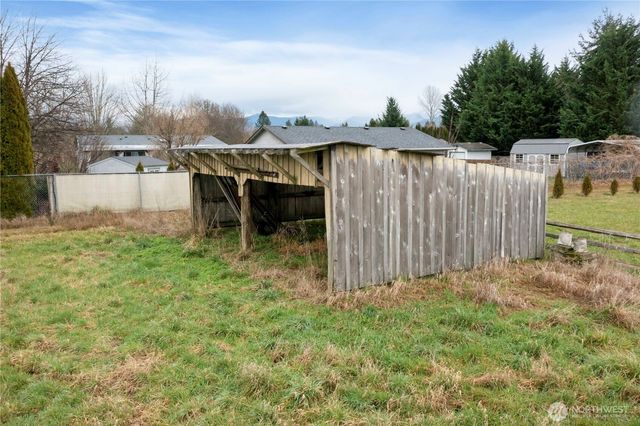 11211 244th Avenue Ct E, Buckley, WA 98321