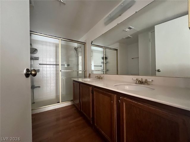 6161 West Oakey Boulevard D, Las Vegas, NV 89146