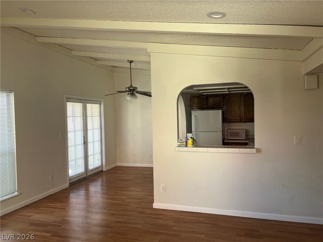 6161 West Oakey Boulevard D, Las Vegas, NV 89146