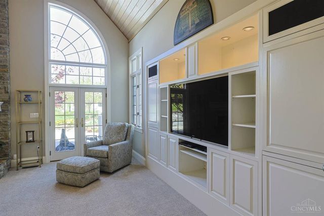 7710 Indian Hill Road, Indian Hill, OH 45243