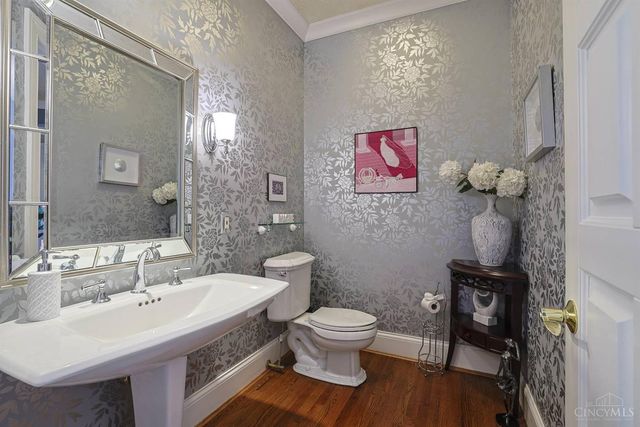 7710 Indian Hill Road, Indian Hill, OH 45243