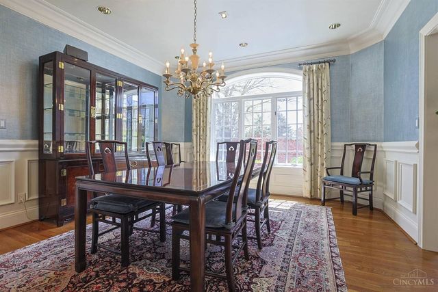 7710 Indian Hill Road, Indian Hill, OH 45243