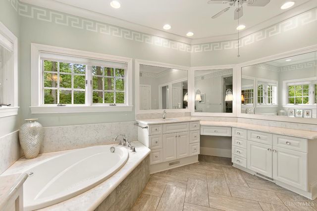 7710 Indian Hill Road, Indian Hill, OH 45243