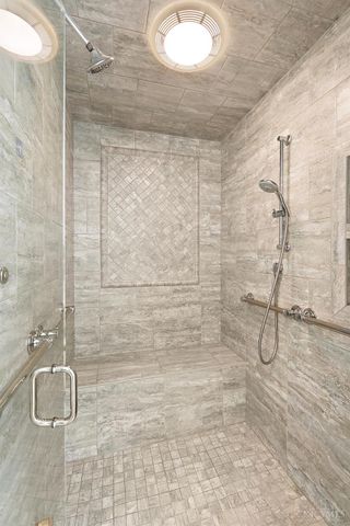 7710 Indian Hill Road, Indian Hill, OH 45243