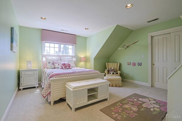 7710 Indian Hill Road, Indian Hill, OH 45243