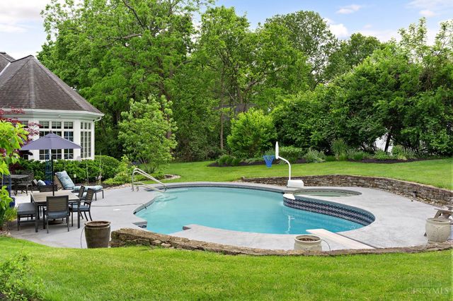 7710 Indian Hill Road, Indian Hill, OH 45243