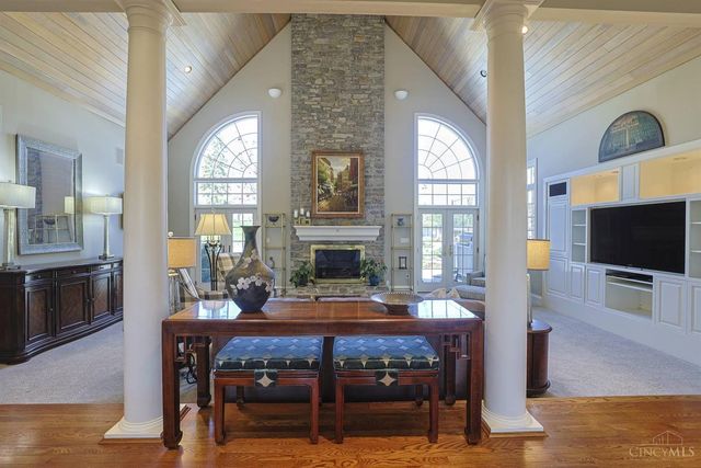 7710 Indian Hill Road, Indian Hill, OH 45243