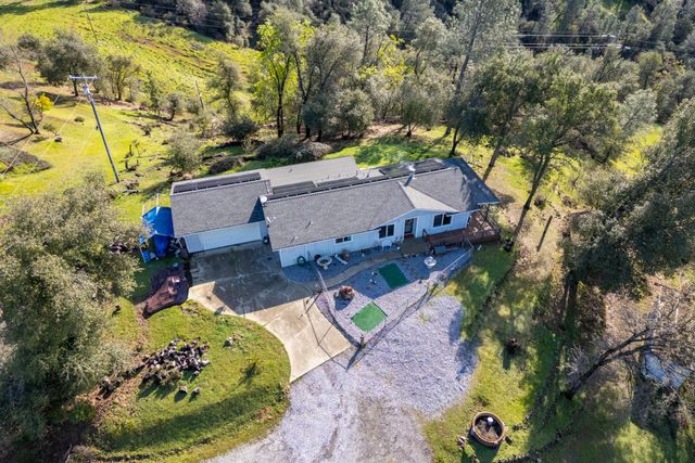 14364 Sundown Drive, Redding, CA 96003