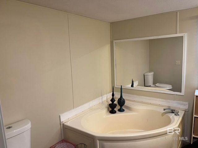 13880 County Road 66, Loxley, AL 36551