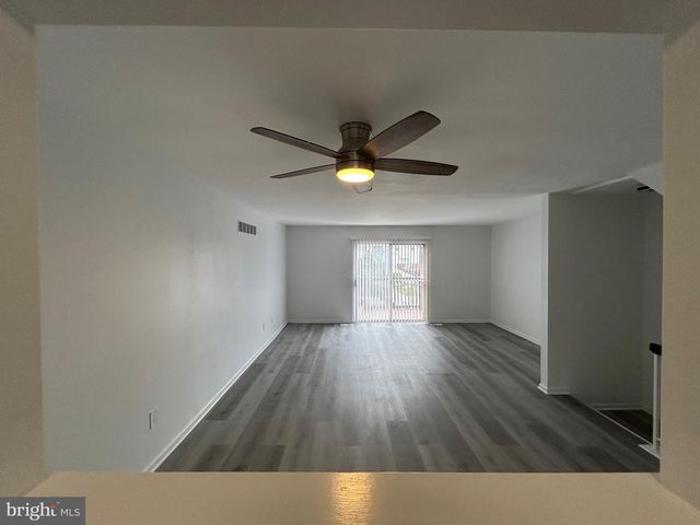 4 MONFERRATO CT, Bear, DE 19701