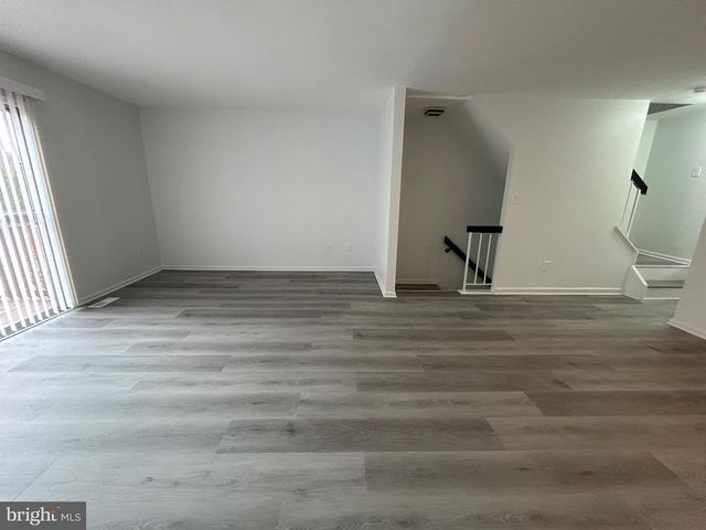 4 MONFERRATO CT, Bear, DE 19701