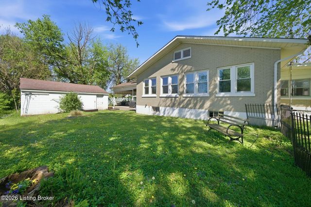 2029 Rockford Ln, Louisville, KY 40216