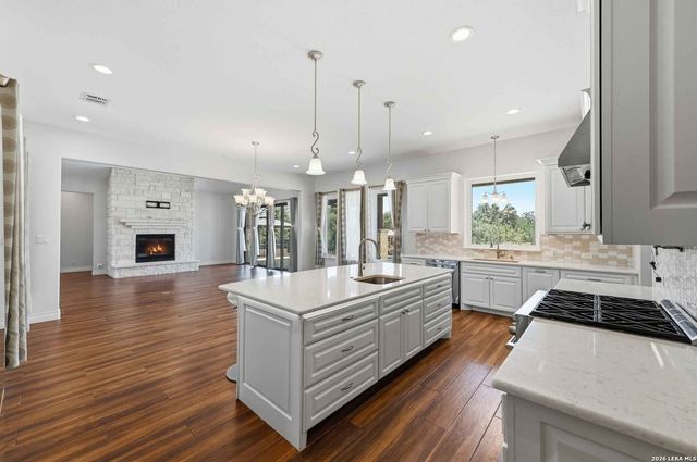103 William Tobin, Blanco, TX 78606