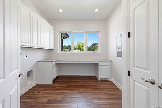 103 William Tobin, Blanco, TX 78606