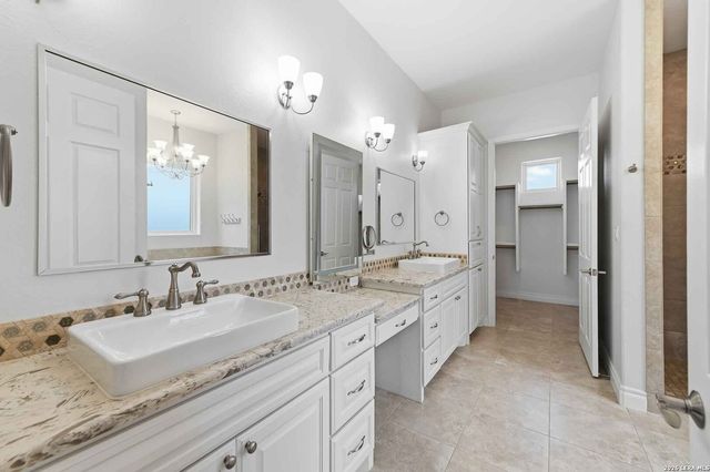 103 William Tobin, Blanco, TX 78606