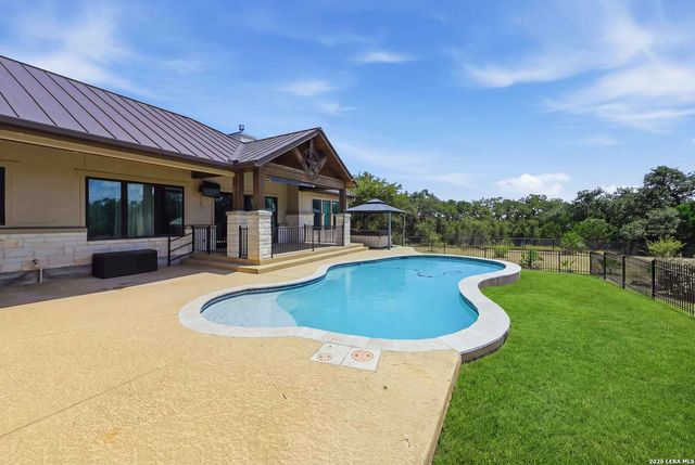103 William Tobin, Blanco, TX 78606
