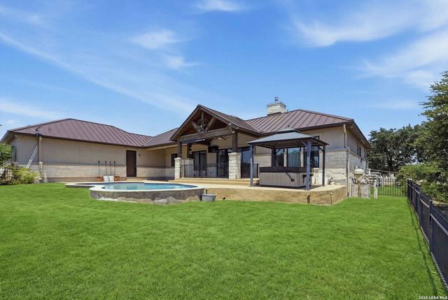 103 William Tobin, Blanco, TX 78606