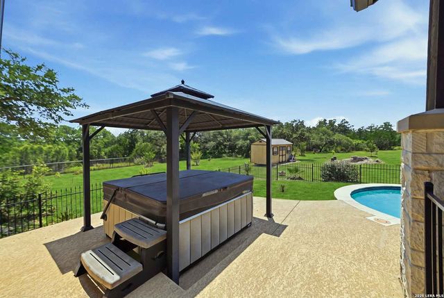 103 William Tobin, Blanco, TX 78606
