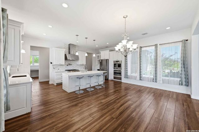 103 William Tobin, Blanco, TX 78606