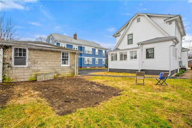 11 Nelson Street, Providence, RI 02908