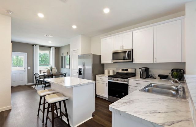 810 High Mesa, Montgomery, TX 77356