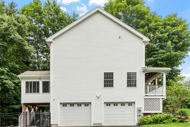 29 Cider Street, Epping, NH 03042