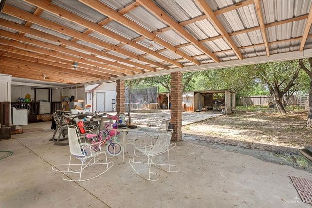 2006 Frontier Drive, Palmview, TX 78574