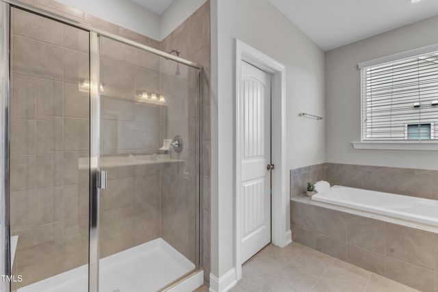 4252 Rockdell Hall Street, Raleigh, NC 27616