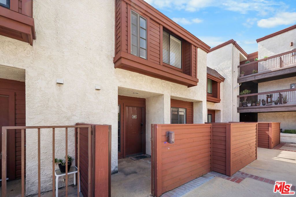 230 Bethany Road 120, Burbank, CA 91504 — photo 2