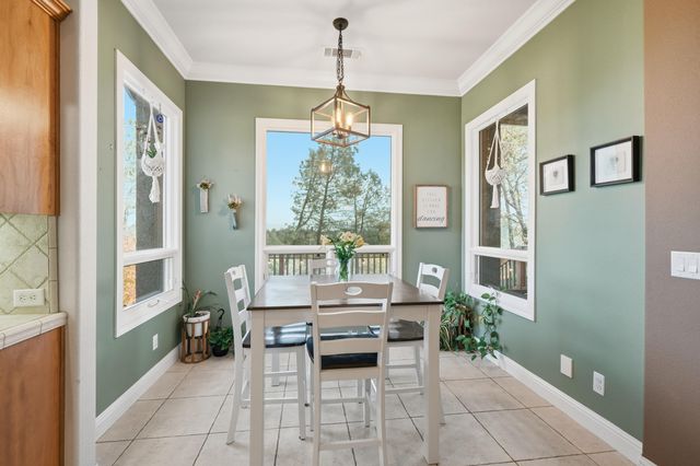 4613 Nantucket Drive, Redding, CA 96001