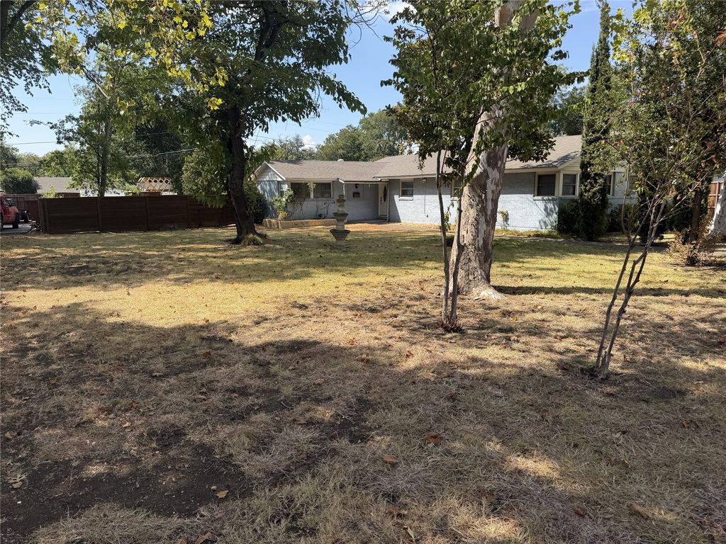 10149 Marsh Lane, Dallas, TX 75229 — photo 2