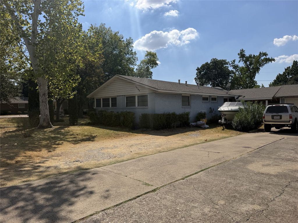 10149 Marsh Lane, Dallas, TX 75229 — photo 4