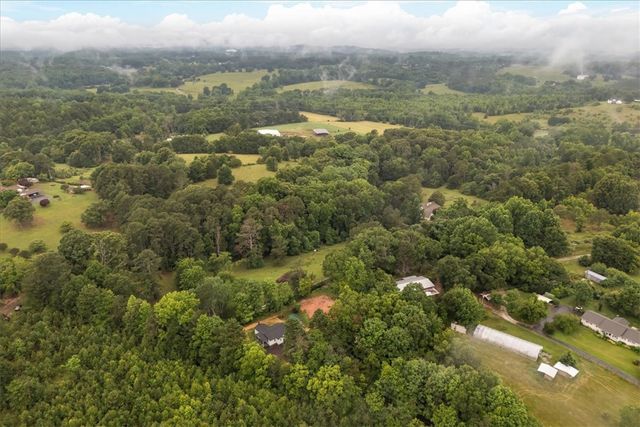174 Holliday Road, Six Mile, SC 29682