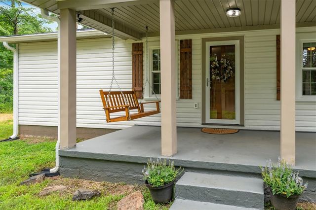 174 Holliday Road, Six Mile, SC 29682