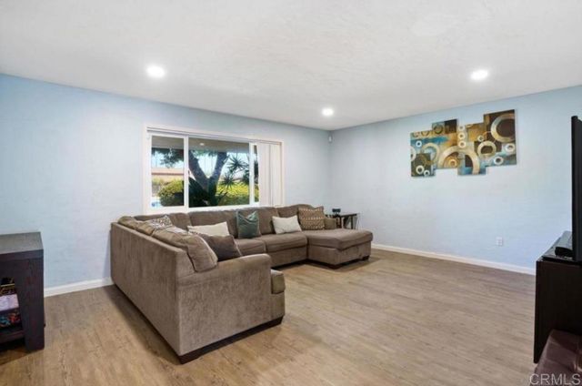 4166 Balboa Way, San Diego, CA 92117