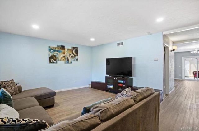 4166 Balboa Way, San Diego, CA 92117