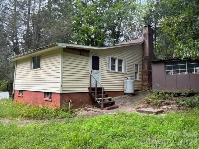 1526 Bills Creek Road, Lake Lure, NC 28746