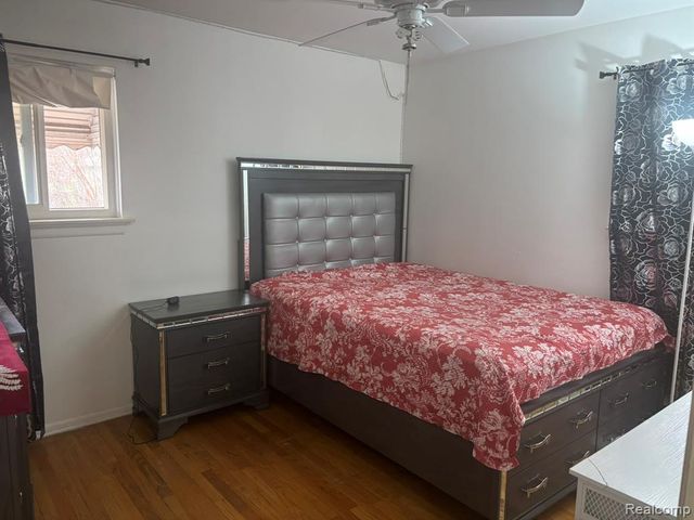 8847 Woodbine, Redford, MI 48239